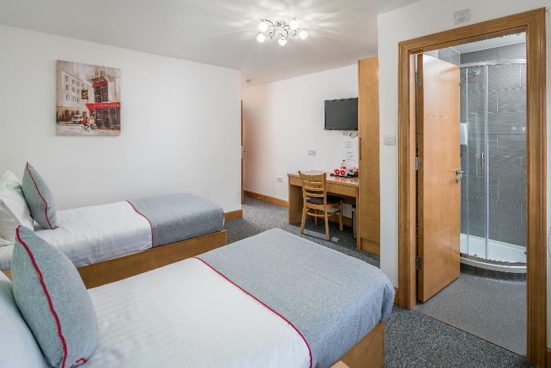 Flexistay Aparthotel Sutton Σάτον Εξωτερικό φωτογραφία